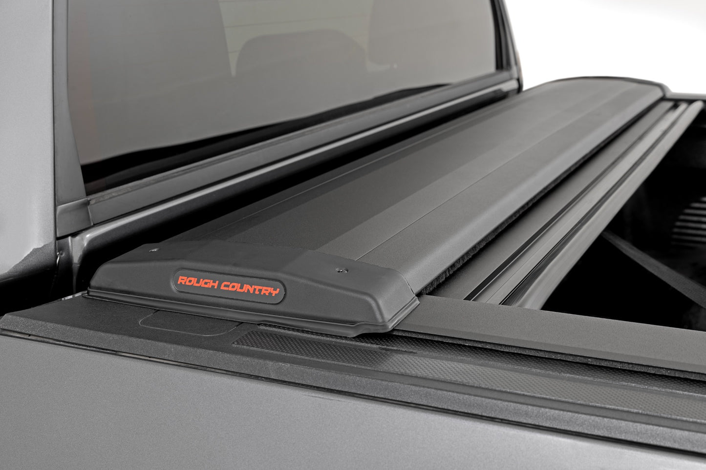 Retractable Bed Cover | 5'7" Bed | Toyota Tundra (07-21)