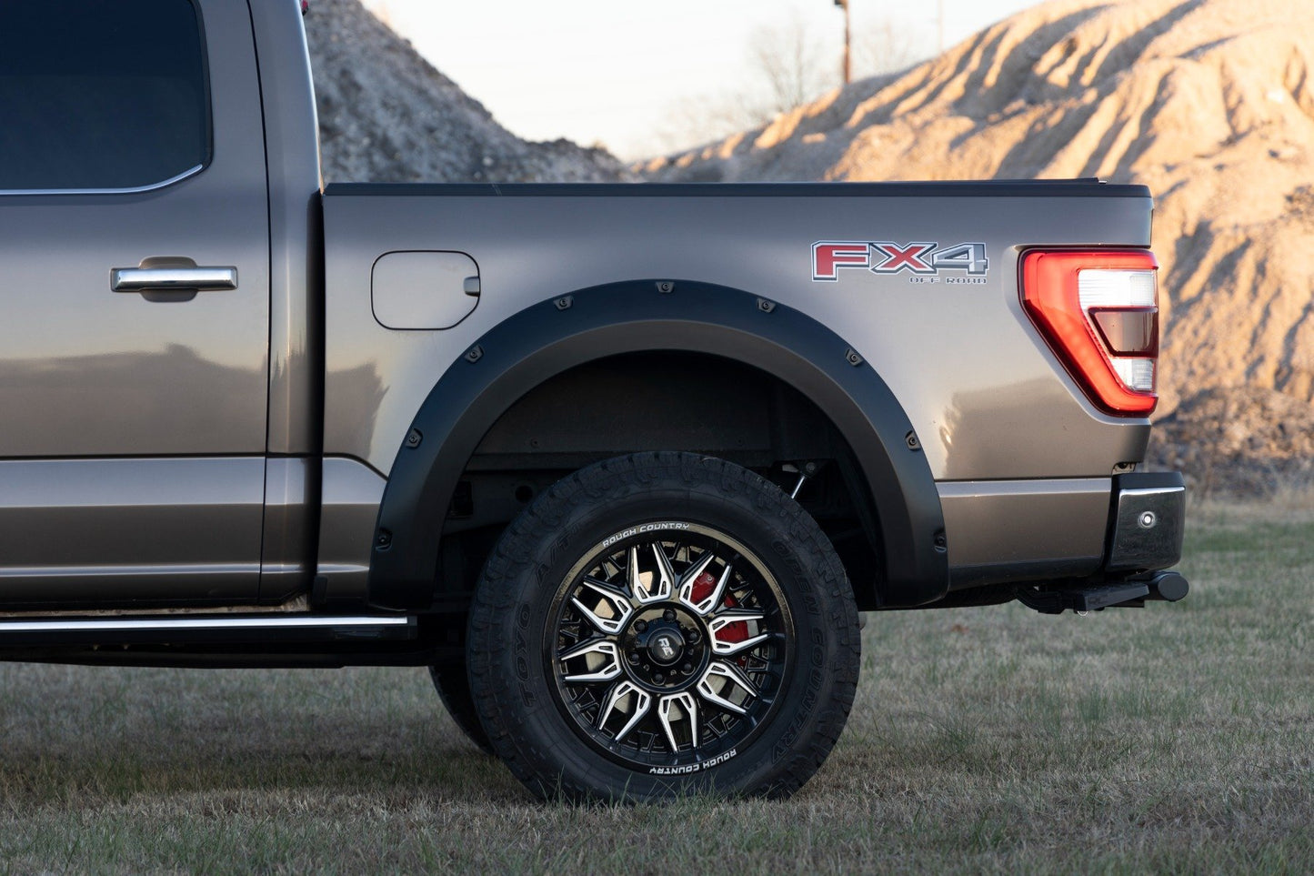 Pocket Fender Flares | DB Shelter Green | Ford F-150 2WD/4WD (2021-2024)