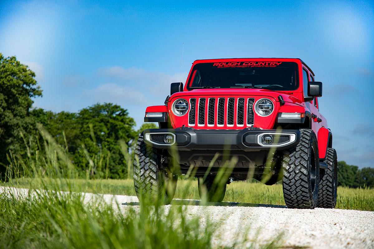 3.5 Inch Lift Kit | Springs | M1 | Jeep Gladiator JT 4WD (2024)
