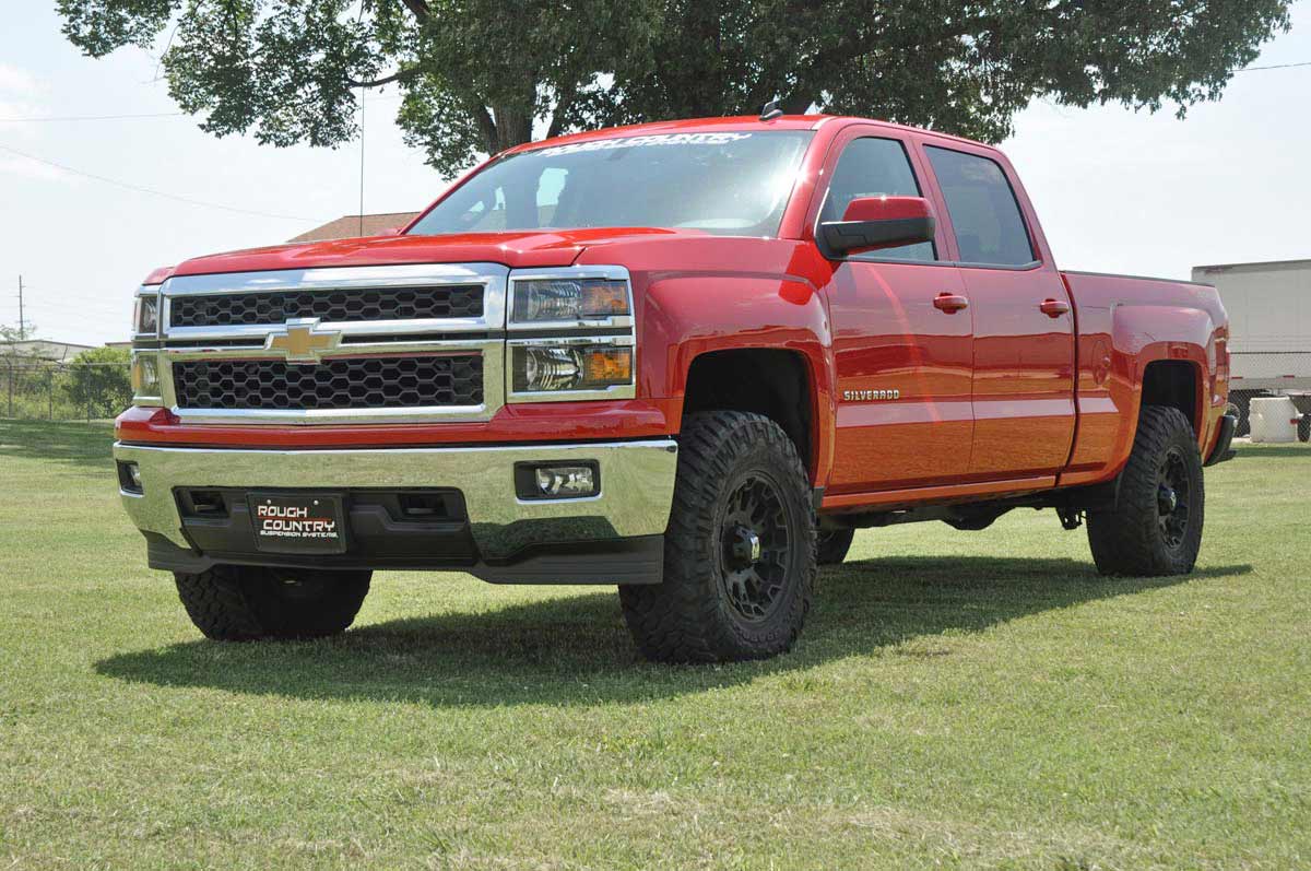 2.5 Inch Lift Kit | Alu/Cast Steel | M1 Strut | Chevy/GMC 1500 (07-16)