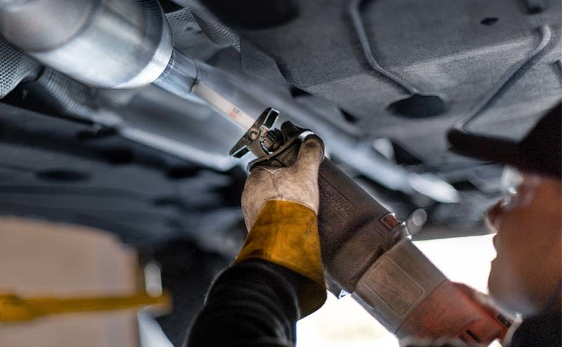 MagnaFlow Universal Catalytic Converter 3.00inch
