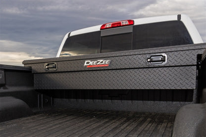 Dee Zee Universal Tool Box - Red Crossover - Single Lid Black BT Pull Handle (Low/Txt Blk)