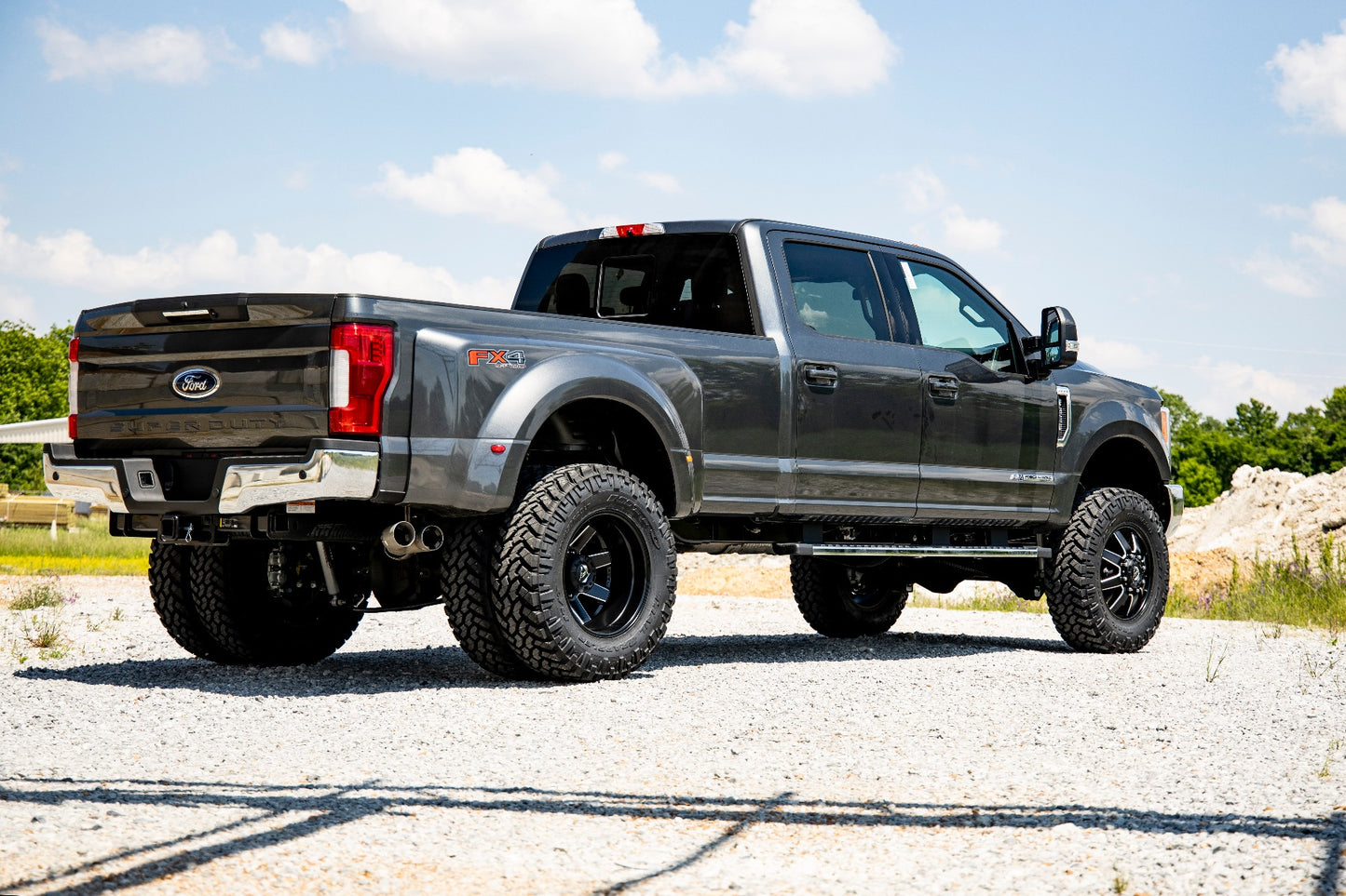 4.5 Inch Lift Kit | Dually | V2 | Ford F-350 Super Duty 4WD (17-22)