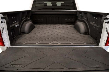 Dee Zee 17-23 Ford SuperDuty Heavyweight Bed Mat - Custom Fit 6 1/2Ft Bed (X Pattern)