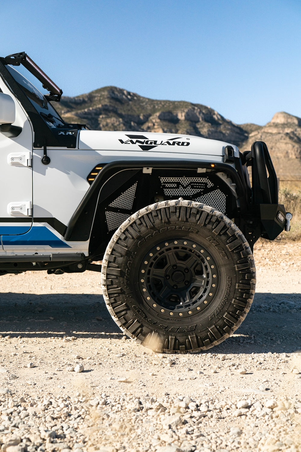 Vanguard Black Powdercoat Heavy Duty Bumpers And Grilles Rear Bumpers Bumper for 2020-2024 jeep gladiator