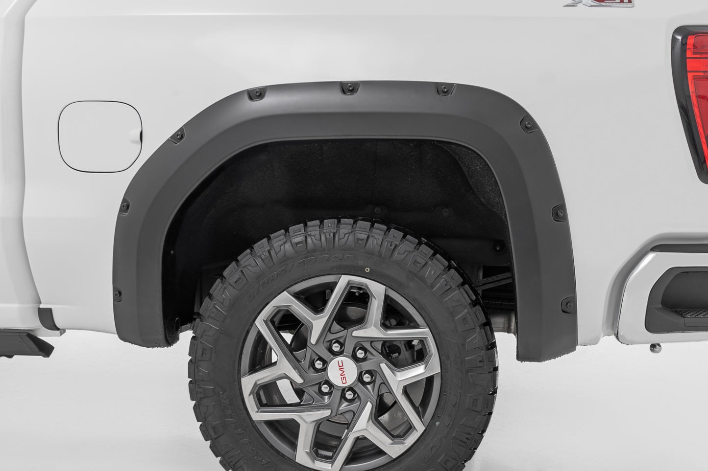 Pocket Fender Flares | G1K Stone Blue | GMC Sierra 1500 2WD/4WD (2019-2024)