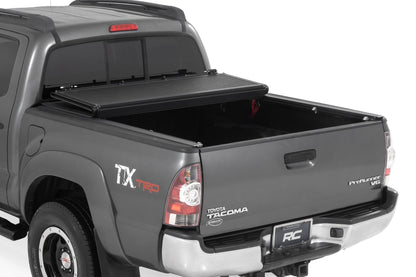 Hard Low Profile Bed Cover | 5' Bed | Toyota Tacoma 2WD/4WD (05-15)