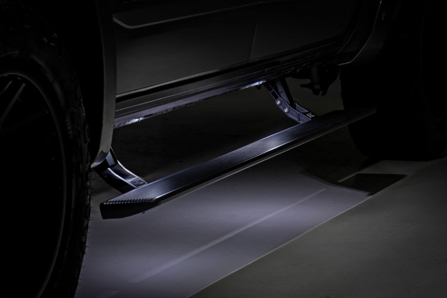 Power Running Boards | HT-Series | Double Cab | Toyota Tacoma (2024-2026)