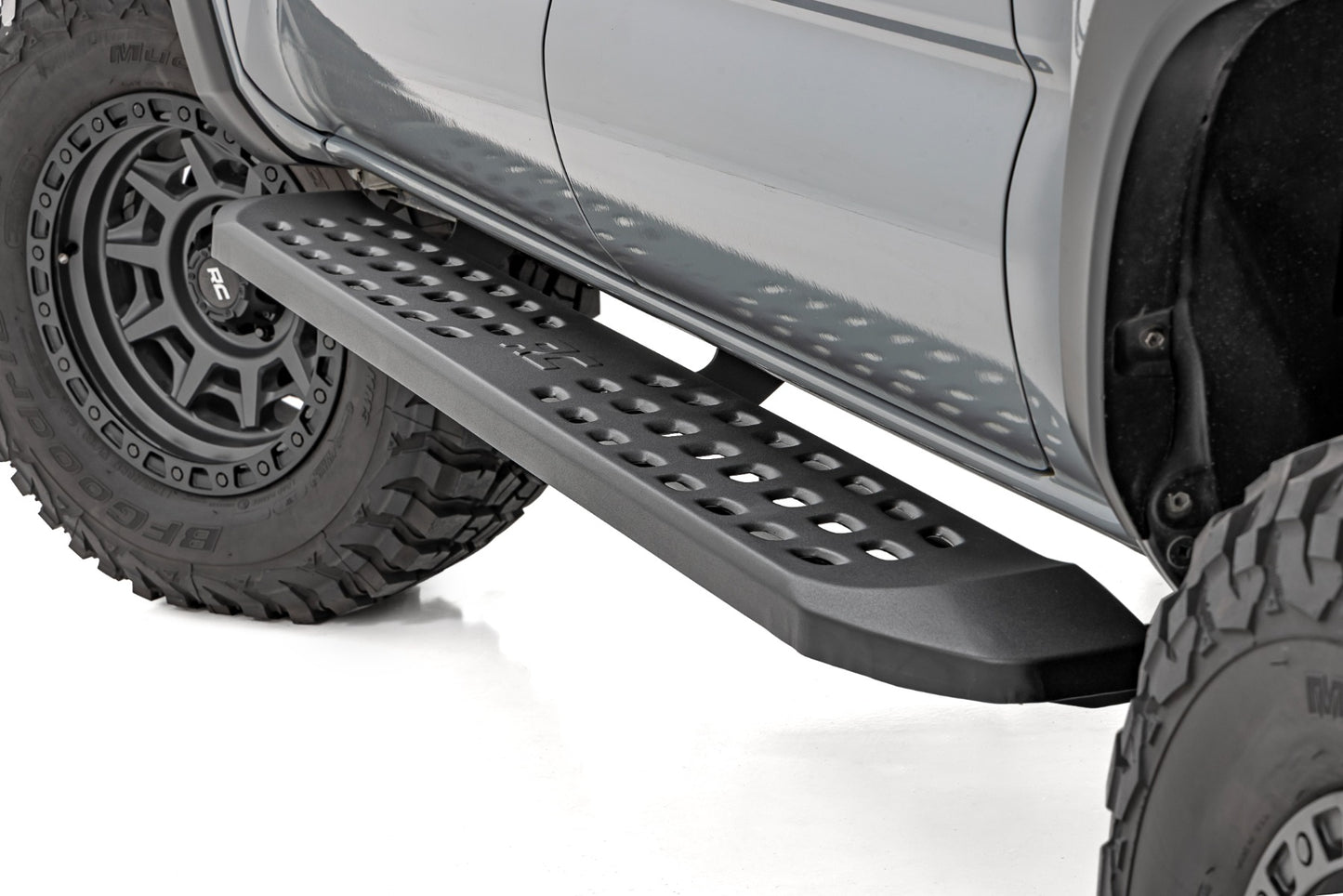 RPT2 Running Board | Double Cab | Black | Toyota Tacoma 2WD/4WD (2016-2023)