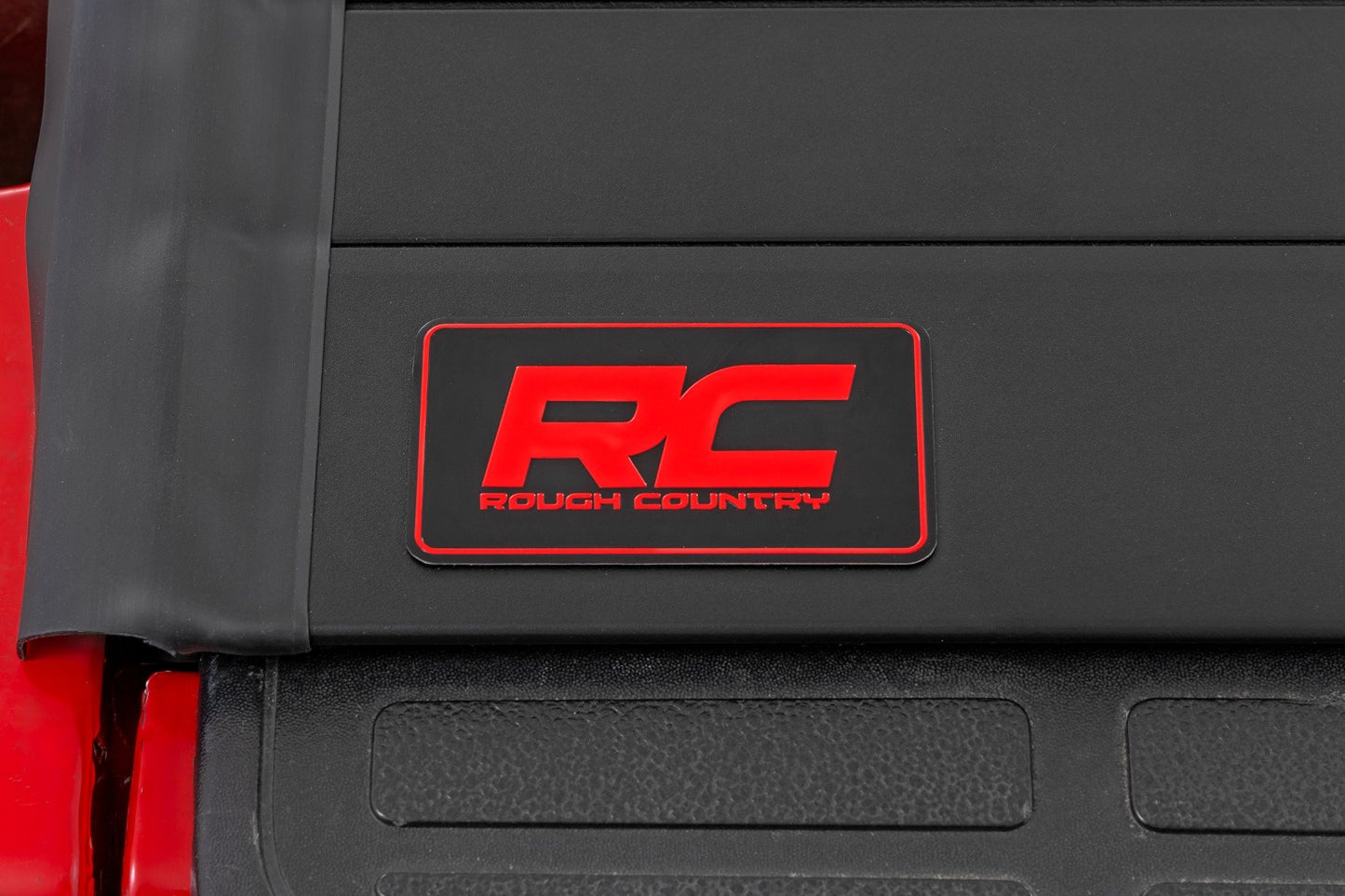 Hard Roll Up Cover | 6'7" Bed | Chevy/GMC 1500 (1999-2006)