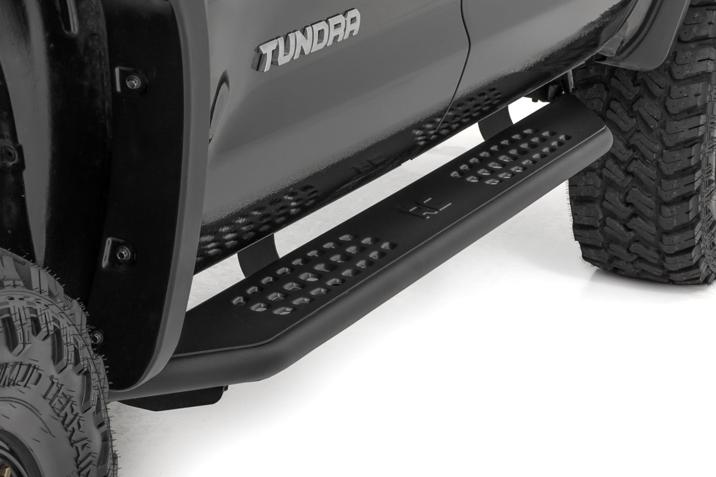 OV2 Running Boards | Side Step Bars | Crew Cab | Toyota Tundra (07-21)