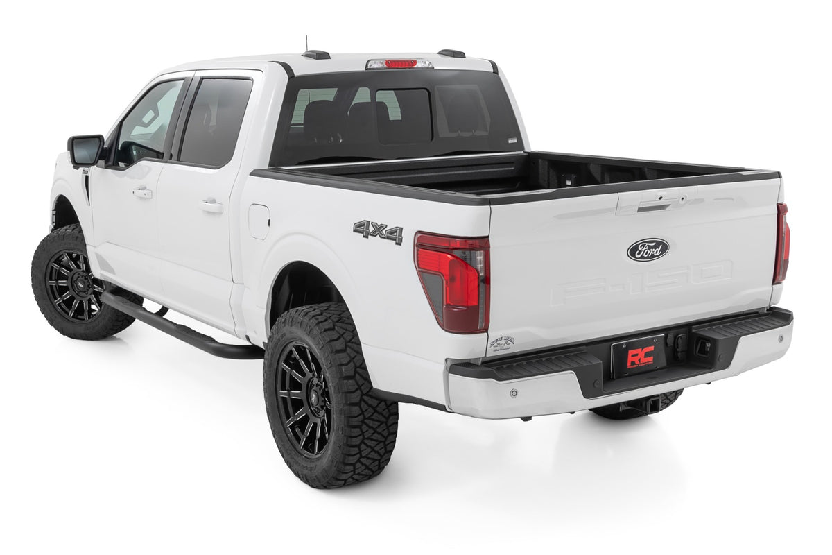 Nerf Steps | 3-Inch Tube | Crew Cab | Ford F-150/Lightning/F-250/F-350/Raptor (15-26)