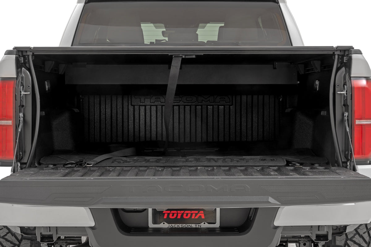 Manual Retractable Bed Cover | 5' Bed | Toyota Tacoma 2WD/4WD (2024-2026)