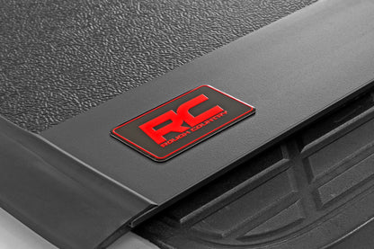 Hard Low Profile Bed Cover | 5'9" Bed | No Rail Caps | Chevy/GMC 1500 (07-13)