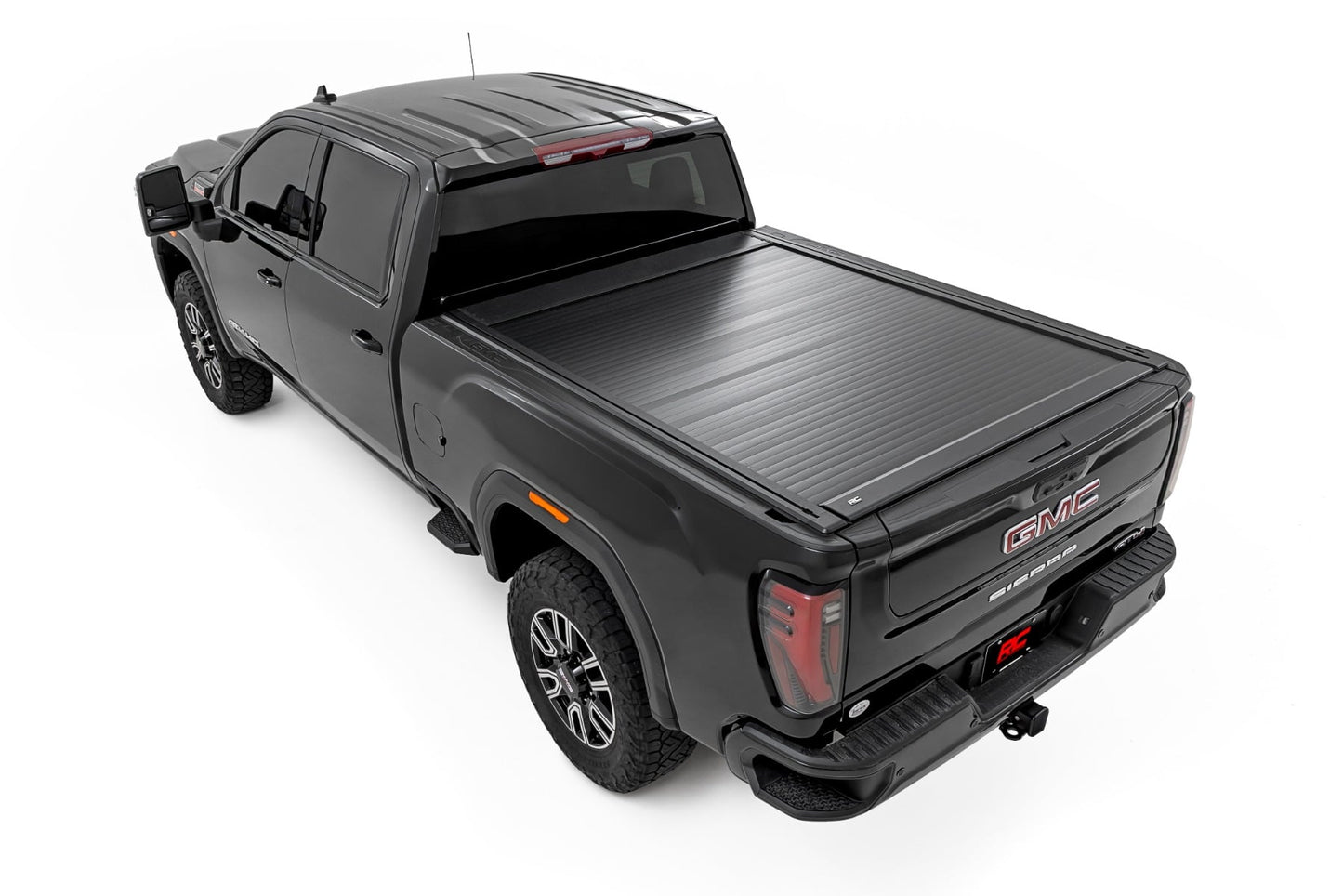 Manual Retractable Bed Cover | 6'9" Bed | Chevy/GMC 2500HD/3500HD (20-26)