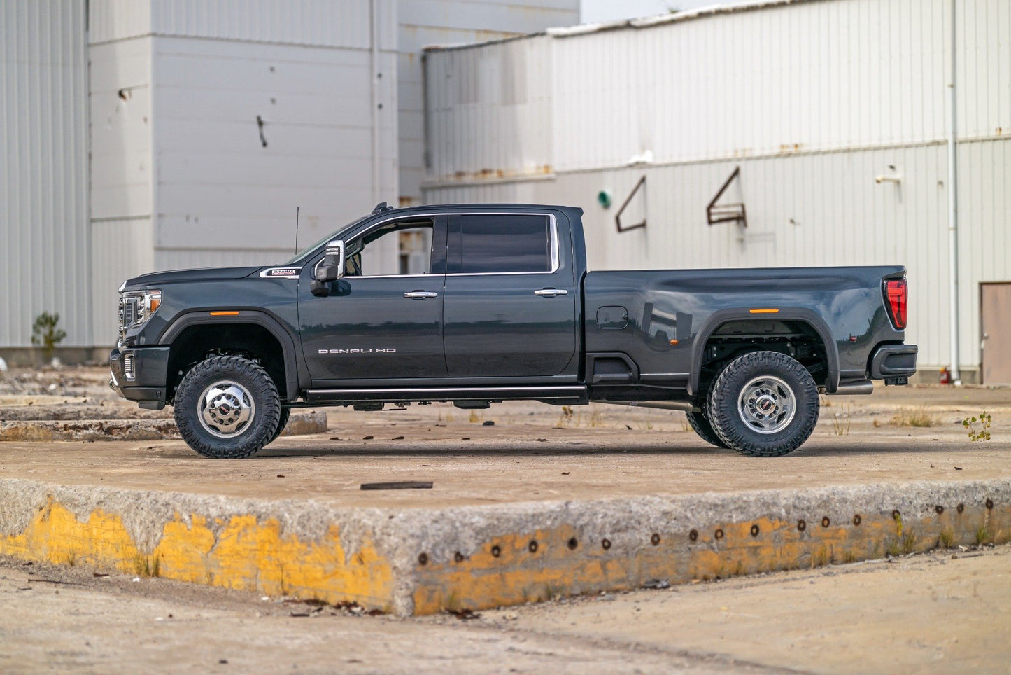 3 Inch Lift Kit | Chevy/GMC Sierra 3500 HD/Silverado 3500 HD (20-24)