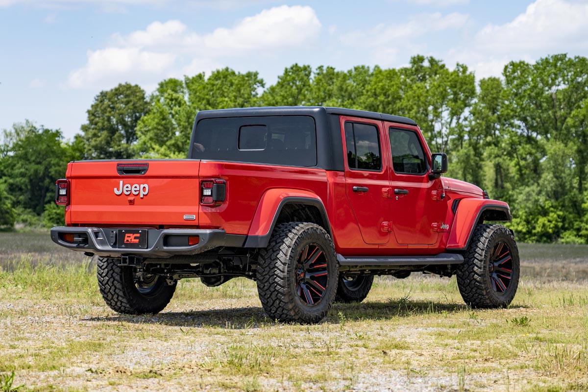 2.5 Inch Leveling Kit | Spacers | N3 | Jeep Gladiator JT 4WD (20-23)