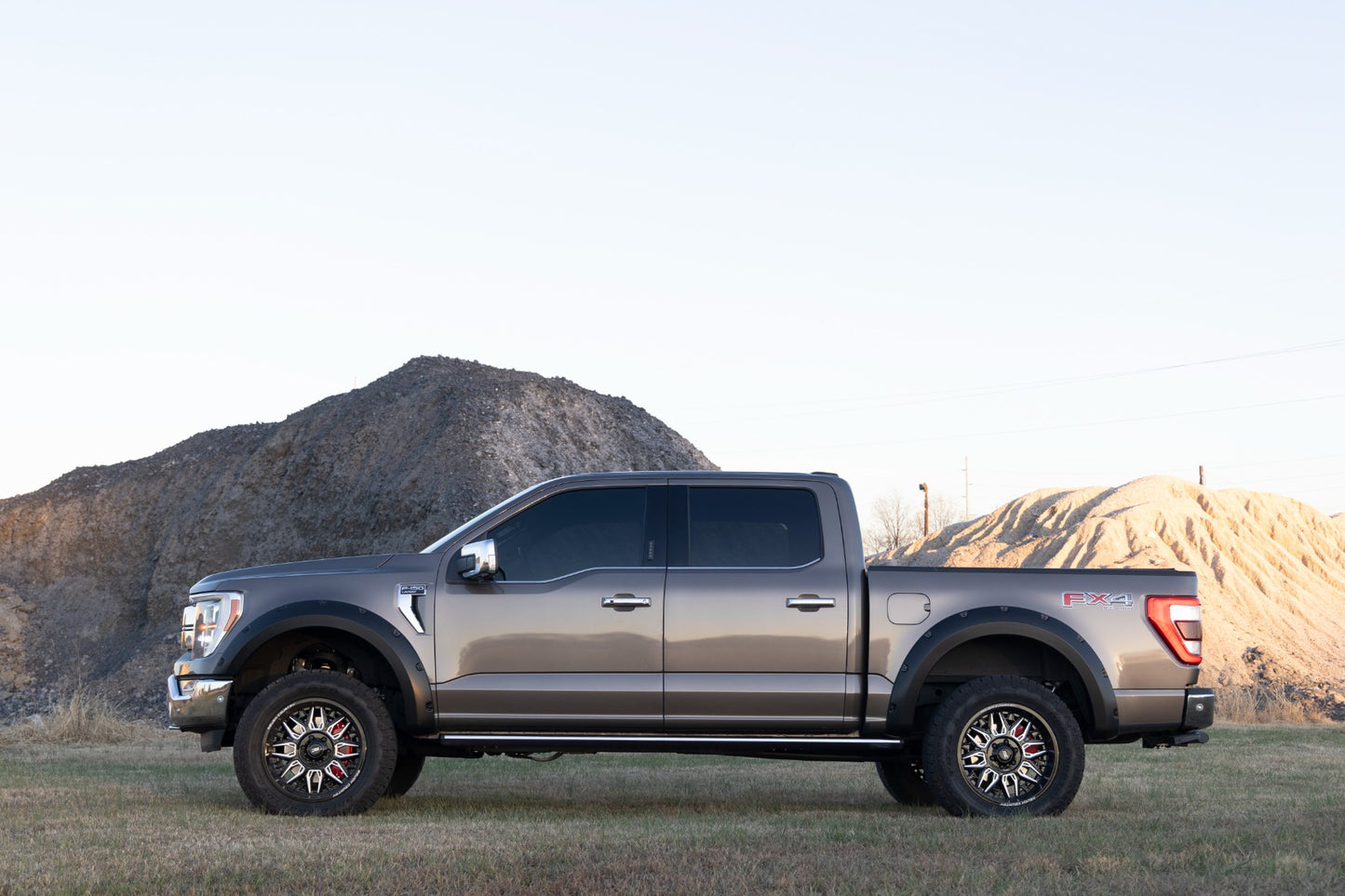 Pocket Fender Flares | UM Agate Black | Ford F-150 2WD/4WD (21-23)