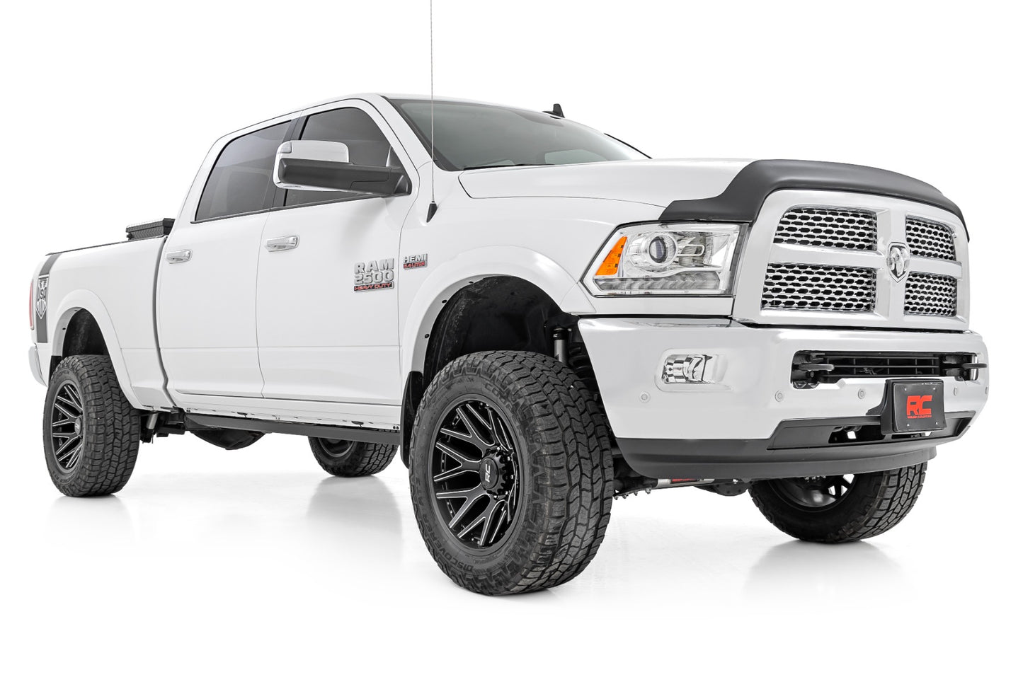 E-Board Step Kit | Lighted | Crew Cab | Ram 2500 2WD/4WD (10-23)