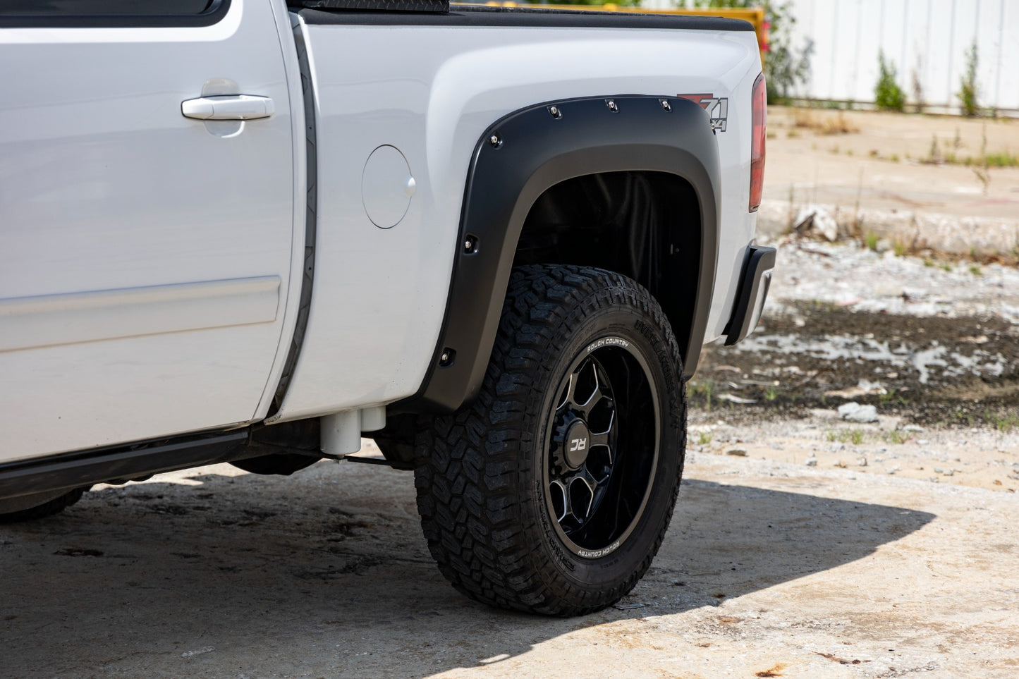 Pocket Fender Flares | 6'7" &amp; 8' Bed | GCN Victory Red | Chevy Silverado 1500/2500HD/3500HD (07-14)