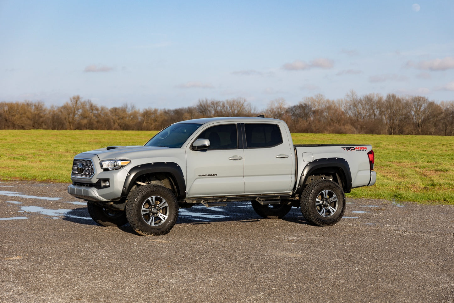 Pocket Fender Flares | 040 Super White | Toyota Tacoma (16-23)