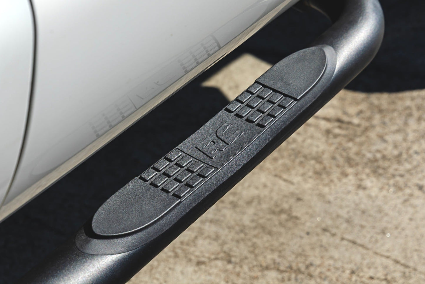 Nerf Steps | 3-Inch Tube | Crew Cab | Ford F-250/F-350 Super Duty (99-16)