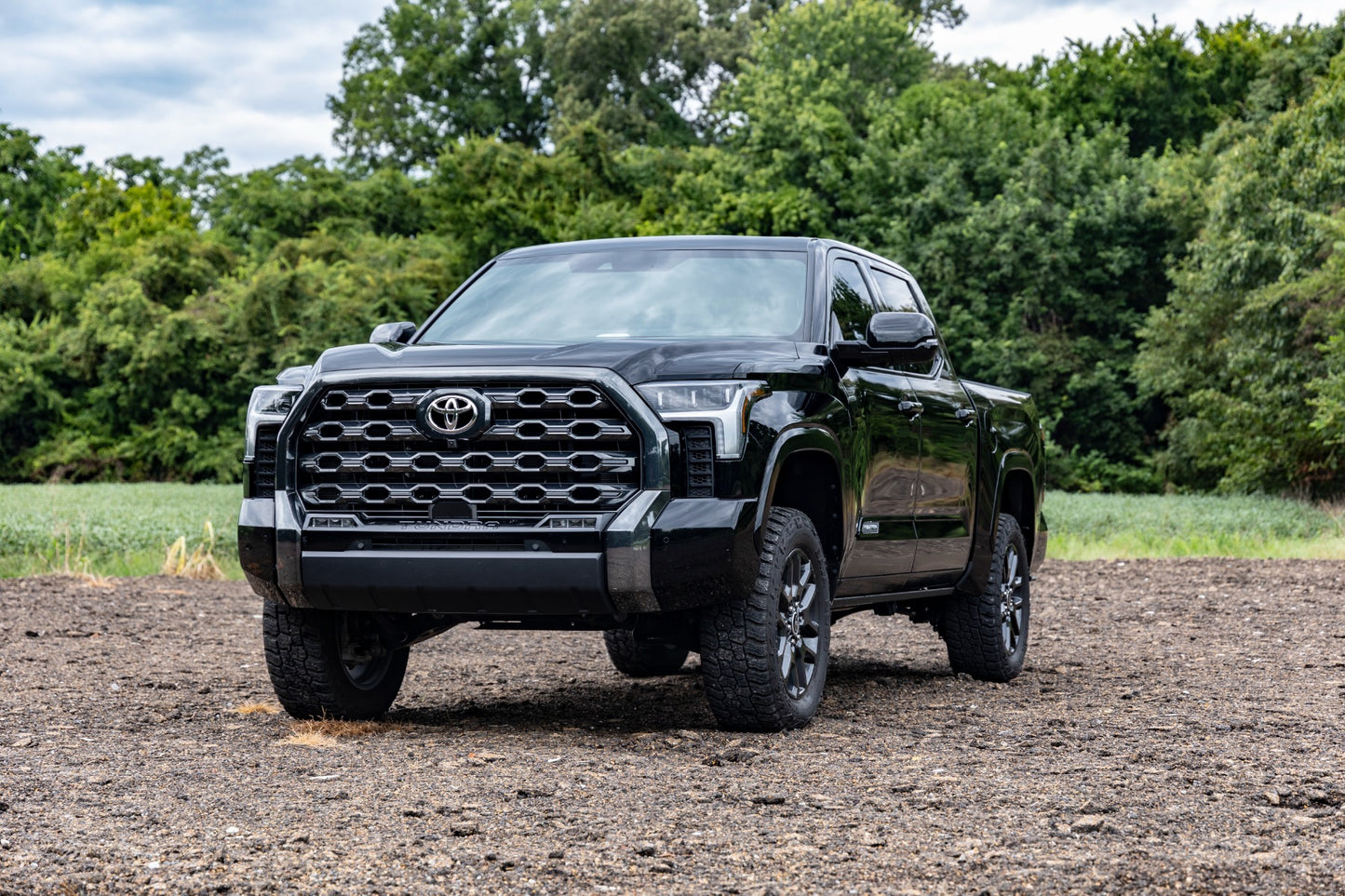 3.5 Inch Lift Kit | Rear Air Ride | Toyota Tundra 4WD (2022-2023)