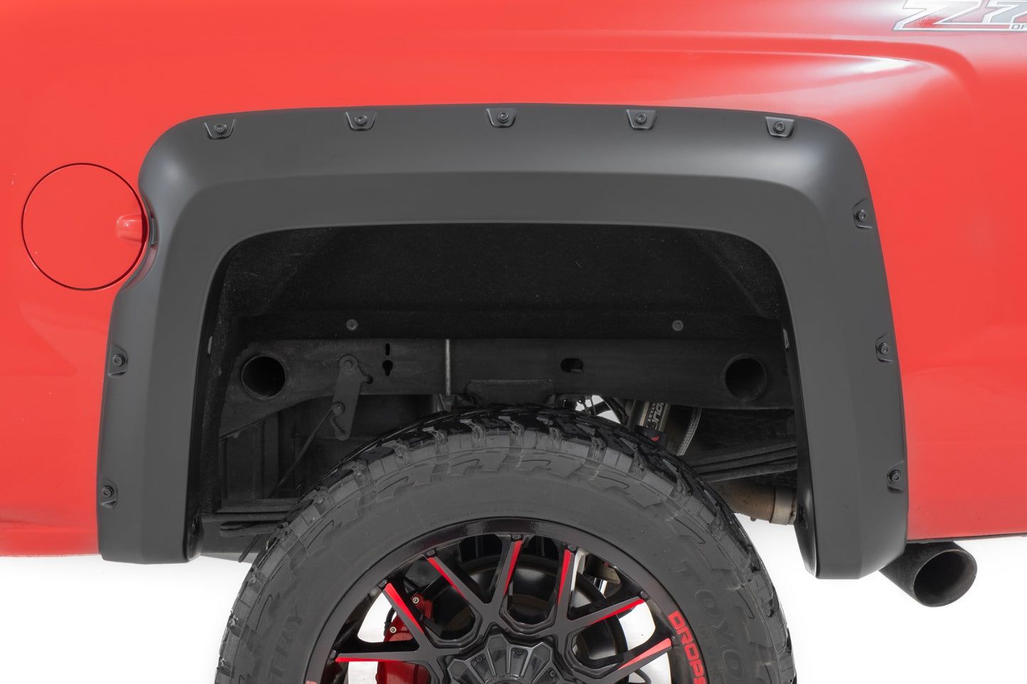 Pocket Fender Flares | 6'7" &amp; 8' Bed | G1C Overcast | Chevy Silverado 1500 (14-18)/2500HD