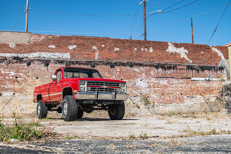 4 Inch Lift Kit | 56 Inch Rear Springs | Chevy/GMC C20/K20 C25/K25 Truck (73-76)