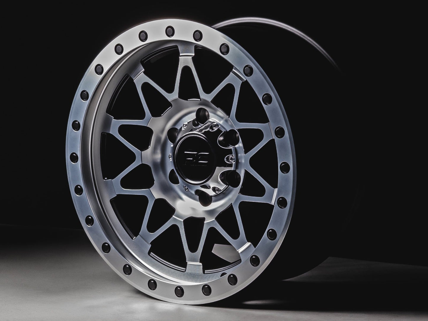 Rough Country 78 Series Wheel | Simulated Beadlock | Full Machine | 18x9 | 8x170 | -12mm