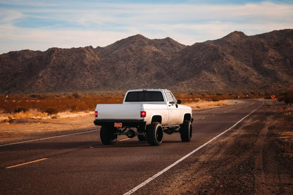 6 Inch Lift Kit | 52" RR Springs | GMC C15/K15 Truck (77-87)/Half-Ton Suburban (77-91)