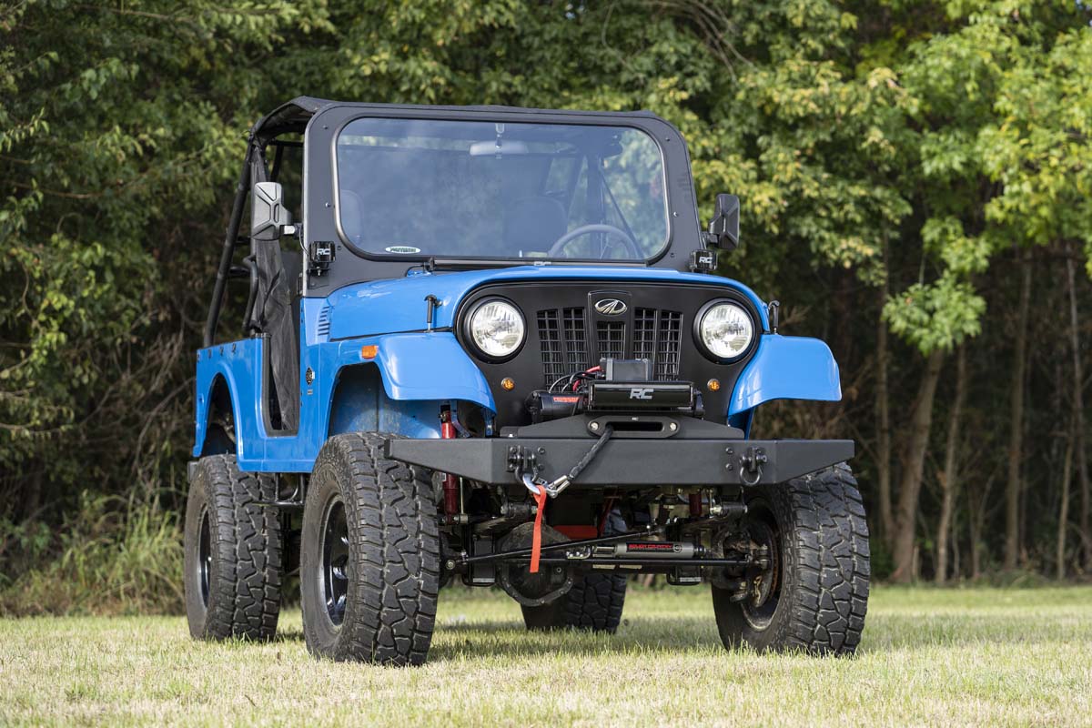 LED Light Kit | Hood Mount | 30" Black Single Row | Mahindra Roxor (18-20)