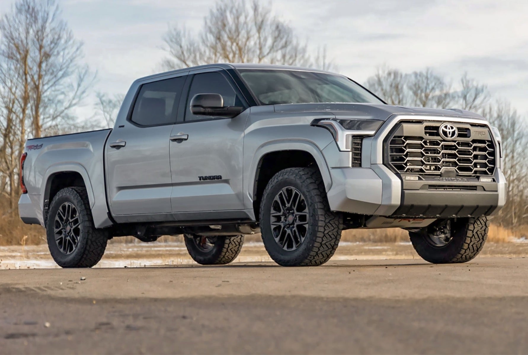 Rough Country 88000_A | 1.75 Inch Leveling Kit | Toyota Tundra 2WD